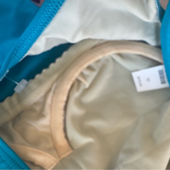 MIRACLESUIT BLACK ASBURY HIGH NECK UNDERWIRE ONE PIECE SWIMSUIT Size 12 - Picture 4 of 6